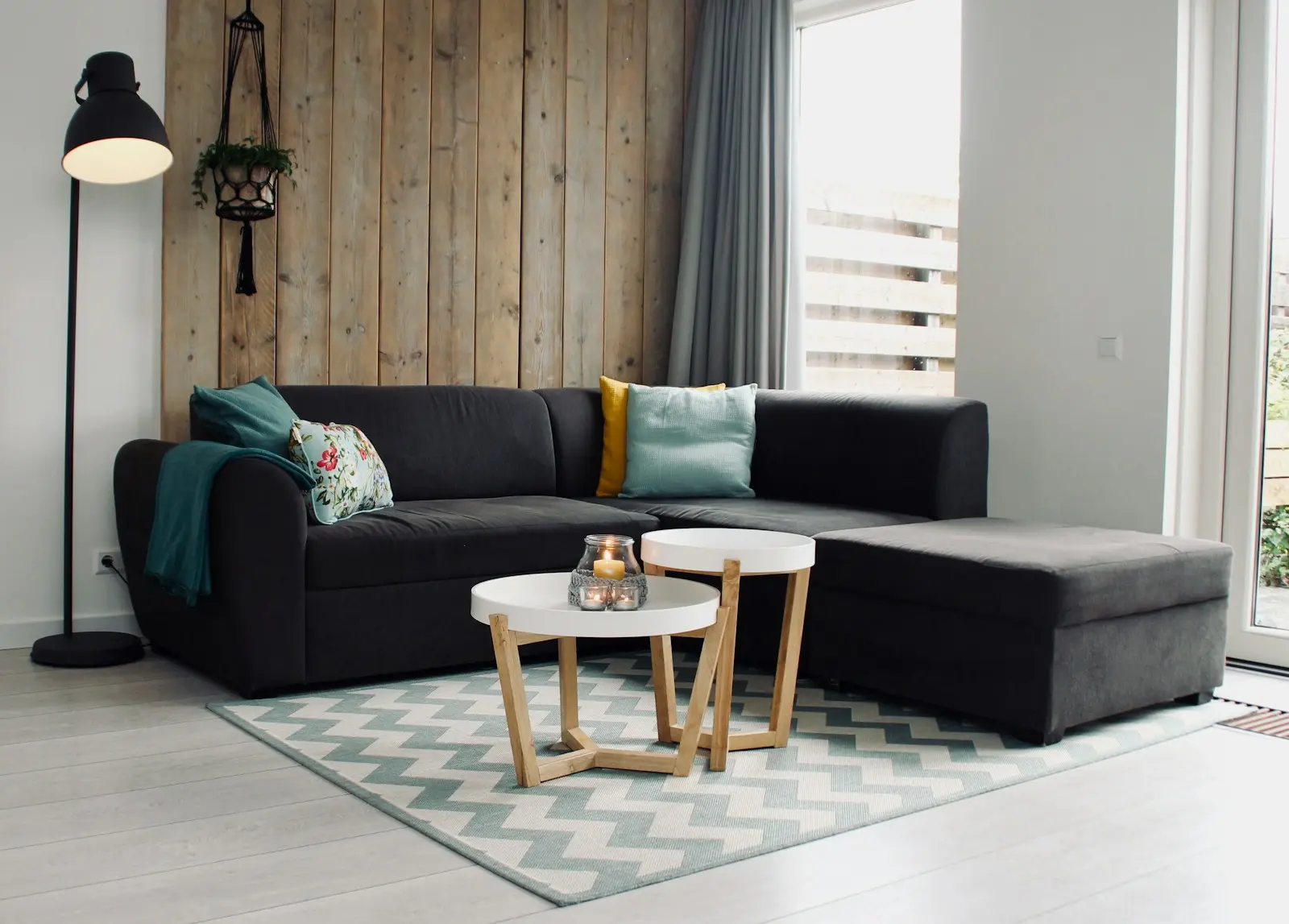 teal color decorated living room